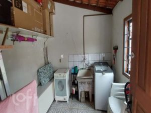 Image 10 - 868297