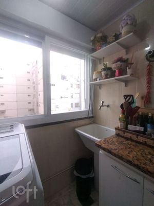 Image 5 - 868299
