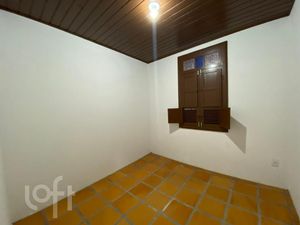 Image 6 - 868301