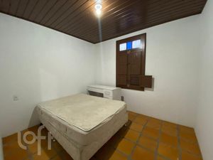 Image 4 - 868301