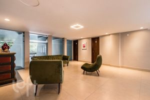 Image 15 - 868338