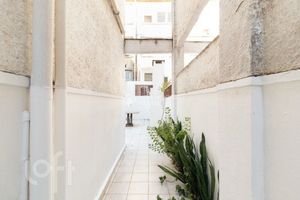 Image 7 - 868350