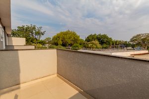 Image 24 - 868356