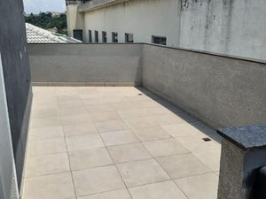 Image 13 - 868357