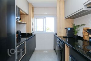 Image 31 - 868361