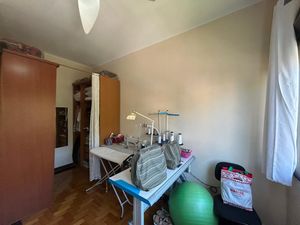 Image 29 - 868365