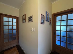 Image 33 - 868365