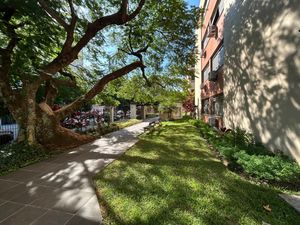 Image 3 - 868365