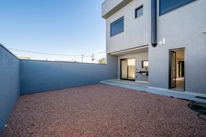 Image 8 - 868369