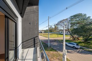 Image 20 - 868369