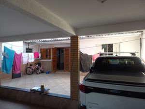 Image 8 - 868374