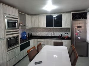 Image 5 - 868374