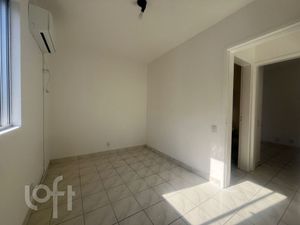 Image 8 - 868375
