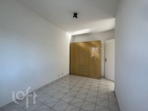 Image 10 - 868375