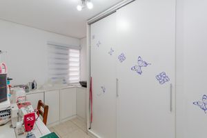 Image 11 - 868378