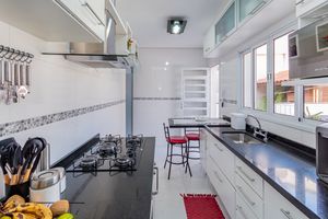 Image 16 - 868378
