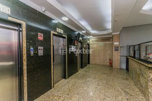 Image 3 - 868393