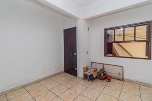 Image 15 - 868395
