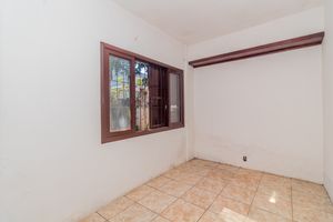 Image 17 - 868395