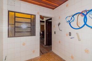 Image 42 - 868395
