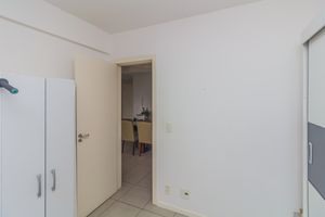 Image 11 - 868412