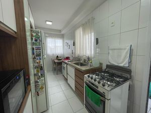 Image 8 - 868456