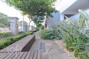 Image 30 - 868466