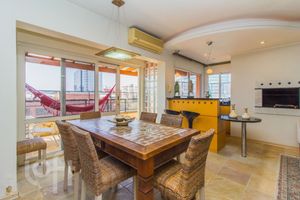 Image 35 - 868474
