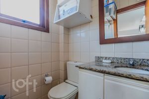 Image 17 - 868501