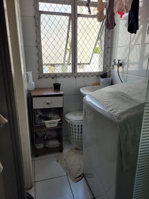 Image 11 - 868503
