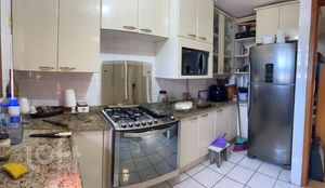 Image 15 - 868506