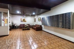 Image 24 - 868507