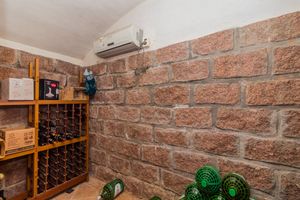 Image 39 - 868511