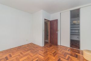 Image 62 - 868511