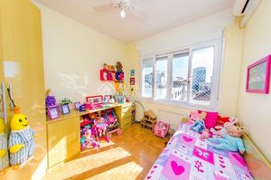 Image 11 - 868529