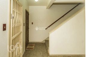 Image 18 - 868530