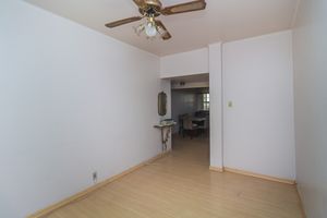 Image 6 - 868531
