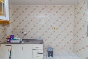 Image 21 - 868531