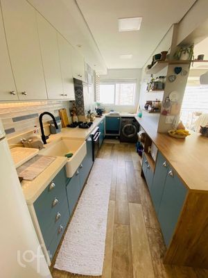 Image 22 - 868535