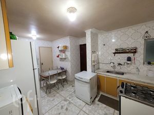 Image 3 - 868537