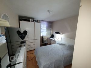 Image 9 - 868537