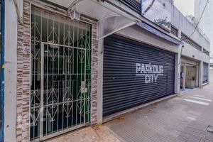 Image 30 - 868540