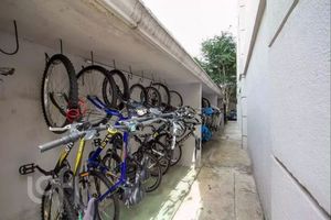 Image 24 - 868544