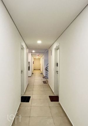 Image 16 - 868560