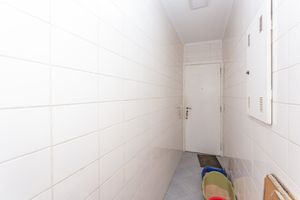 Image 60 - 868562