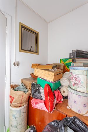 Image 67 - 868562