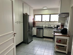 Image 9 - 868562