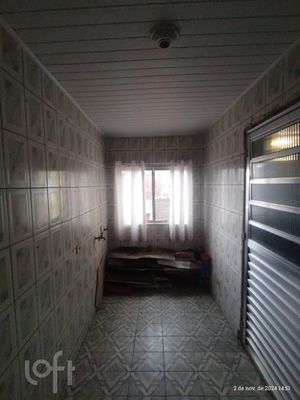 Image 29 - 868568