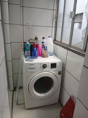 Image 7 - 868577