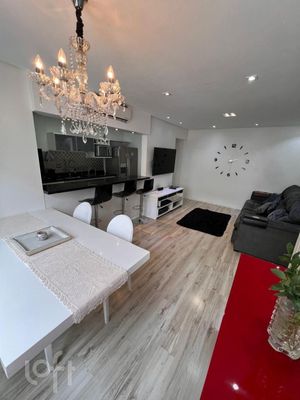 Image 9 - 868589